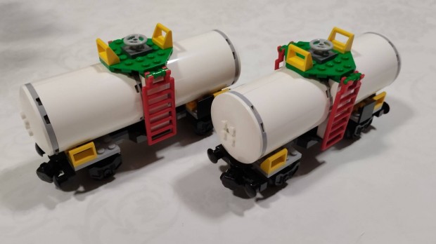 LEGO vonat tartlykocsik eladk