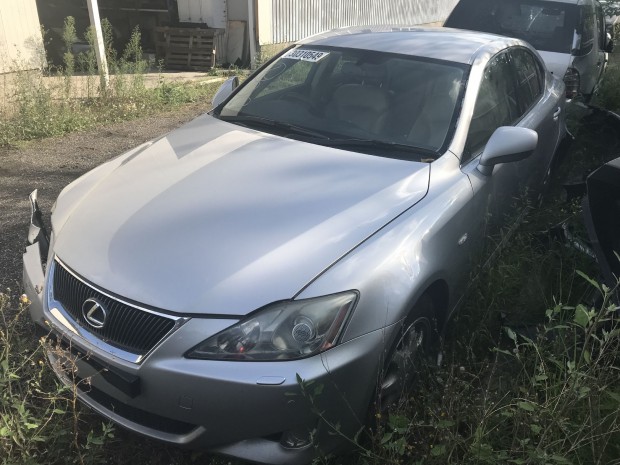 LEXUS IS220D JOBB K, MANUAL elad�