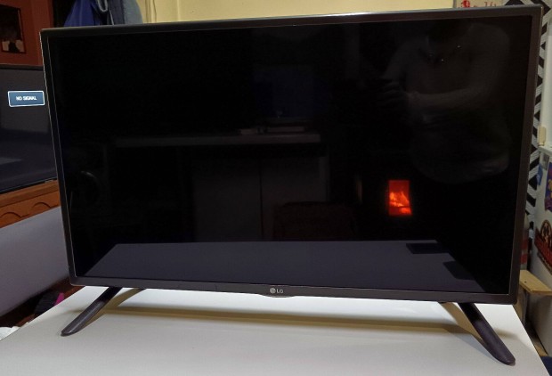 LG32LF5800 -81 cm- es -Smart Led TV/ Alkatr�sznek