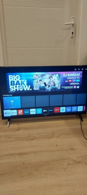 LG43 UHD 4K SMART LED TV