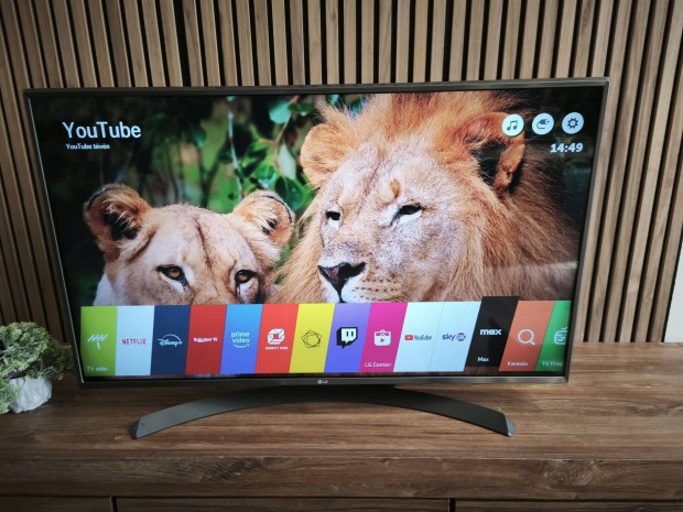 LG 110CM 4K SMART WIFI LED TV. Youtube.Netflix.Disney.Max