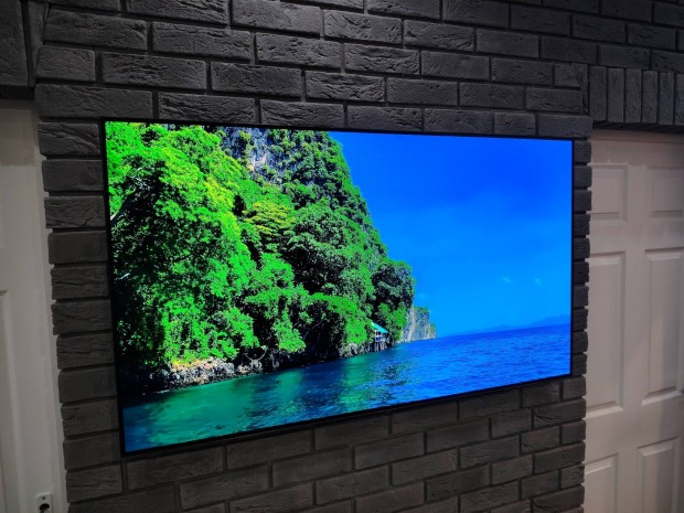 LG 140CM OLED TV SMART WIFI. 120Hz