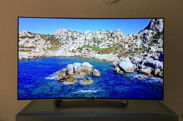 LG 140 cm 4K 120hz OLED tv