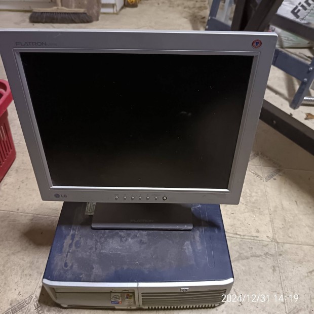 LG 15" monitor