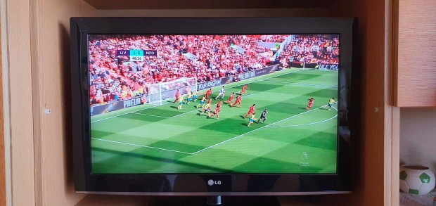 LG 32LK330 Full HD LED LCD Tv 82 cm Kitűnő állapotban eladó