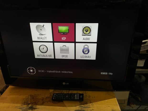 LG 32 coll (82cm) LCD Televzi elad