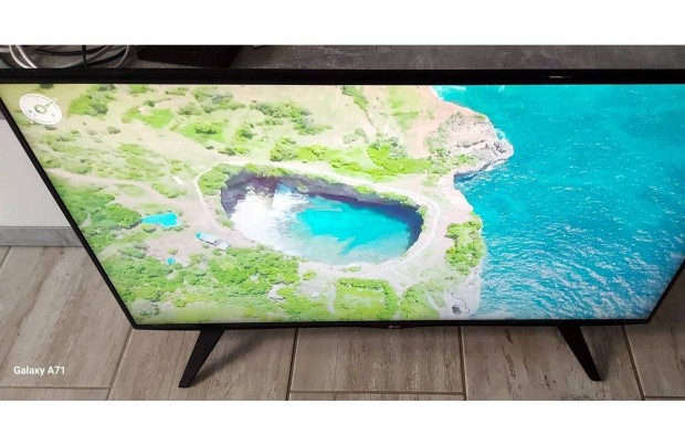 LG 40UH630V LED Smart televzi, 102cm, 4K Ultra-HD