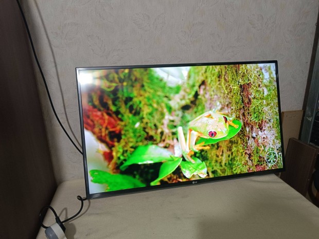 LG 42LF652V Full HD led tv (zozizo)