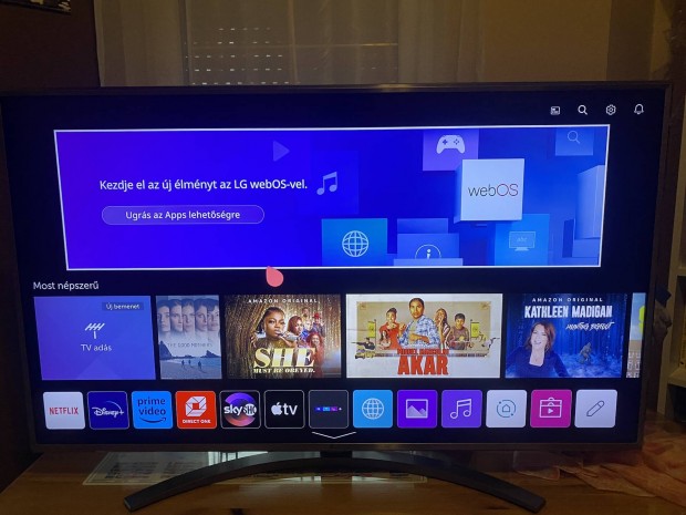 LG 43" 4K UHD okos smart led tv