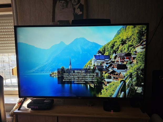 LG 49" 4K UHD LED tv elad 