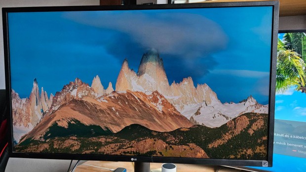 LG 4K monitor 32"