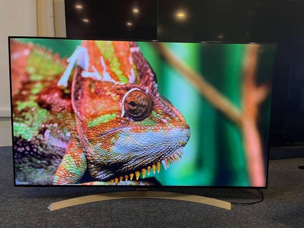 LG 55" 4K UHD TV 139cm