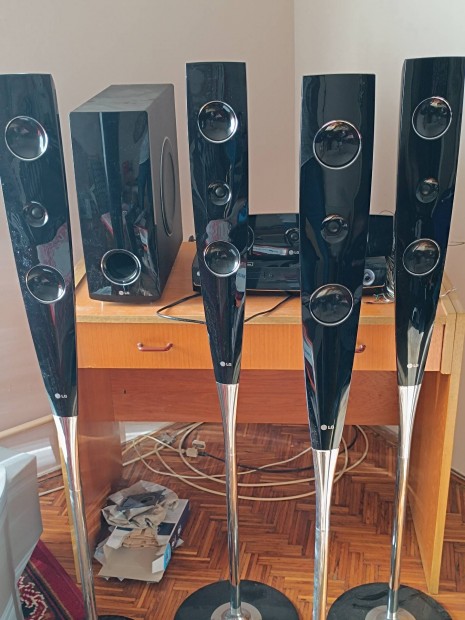 LG 5.1 Házimozi rendszer