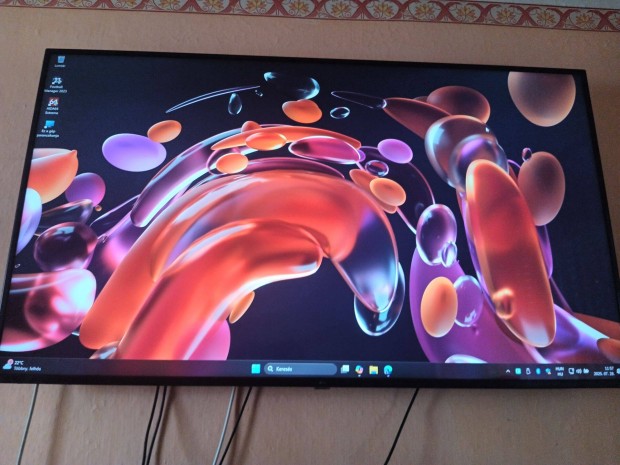 LG 65Uq70003LB 2022 modell 164 cm képátló 4K UHD smart LED TV
