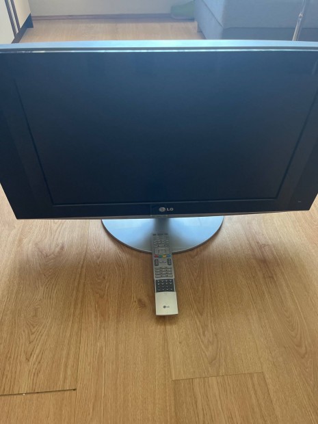 LG 67cm-es tv