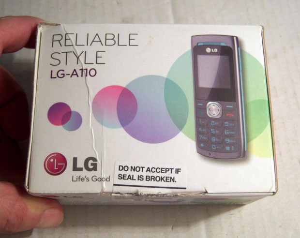 LG A110 (2009) res Doboz