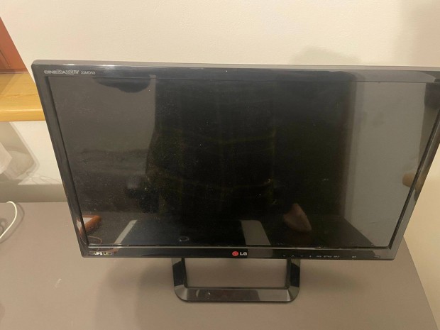 LG Asztali Monitor 24 Inch