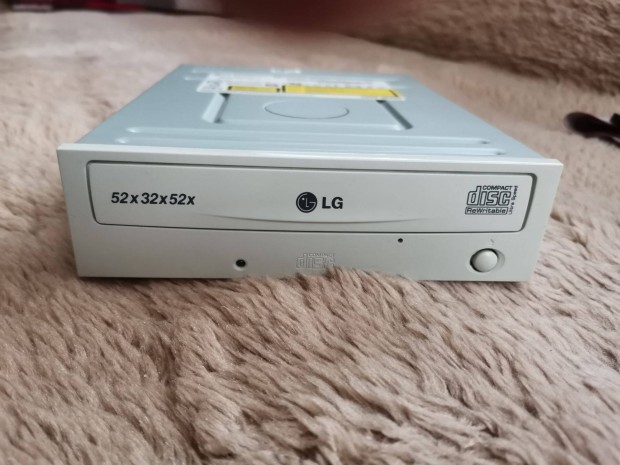 LG CD r-olvas