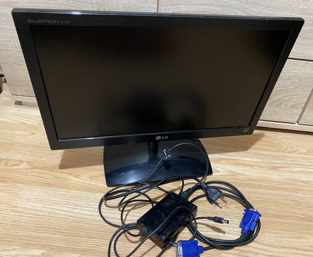 LG E1951S-BN 19" led monitor 