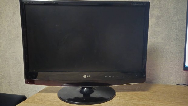 LG Flatron M2262DP-PZ Full HD LCD Monitor/TV