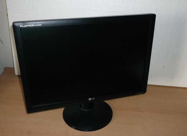 LG Flatron W1934S 19 colos LCD monitor