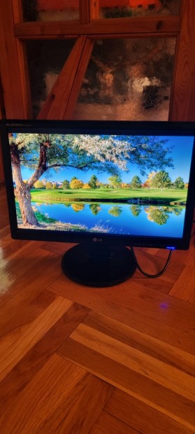 LG Flatron W1942S 19" 16-9-es monitor 