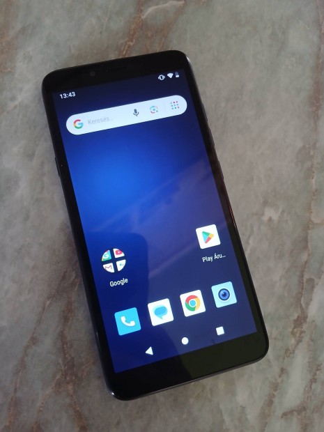 LG K20 elad