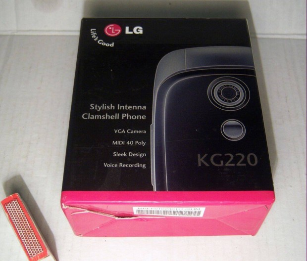 LG KG220 (2006) res Doboz