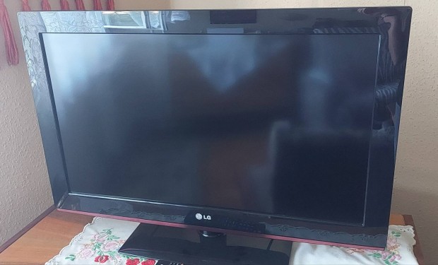 LG LCD TV 32" (80 cm)