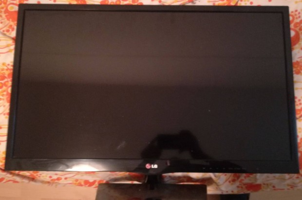 LG-LED TV - alkatrészeknek - kiproblava nem volt
