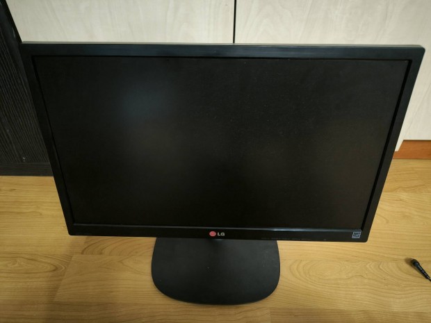 LG LED monitor 22"