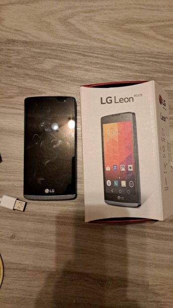 LG Leon mobiltelefon