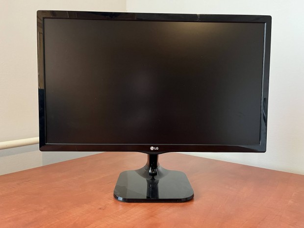 LG Monitor 24"