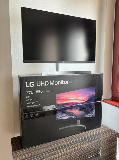 LG UHD Monitor 4K - csak szemlyes tvtel