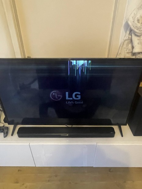 LG UHD TV trtt kijelzvel   