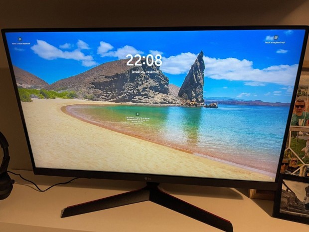 LG Ultragear 31.5" 32GN600 2560 x 1440 Monitor