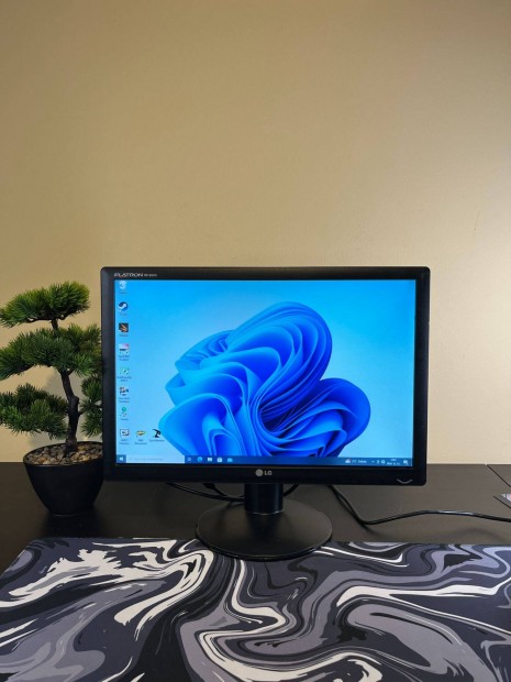 LG W1934S monitor