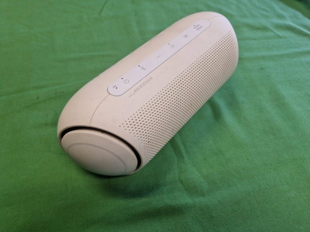 LG Xboom Go PL7W Bluetooth hangszr