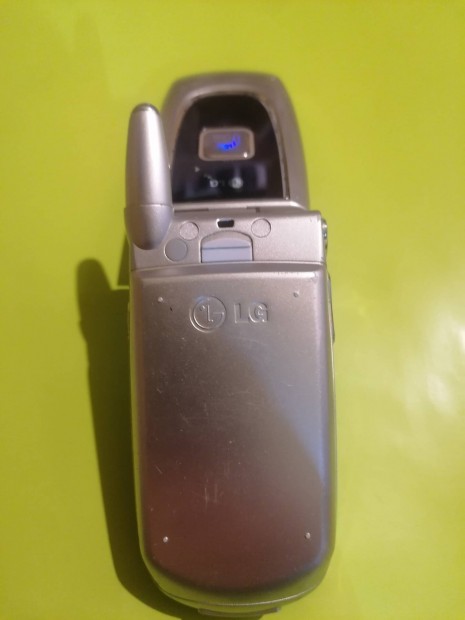 LG  g   7200