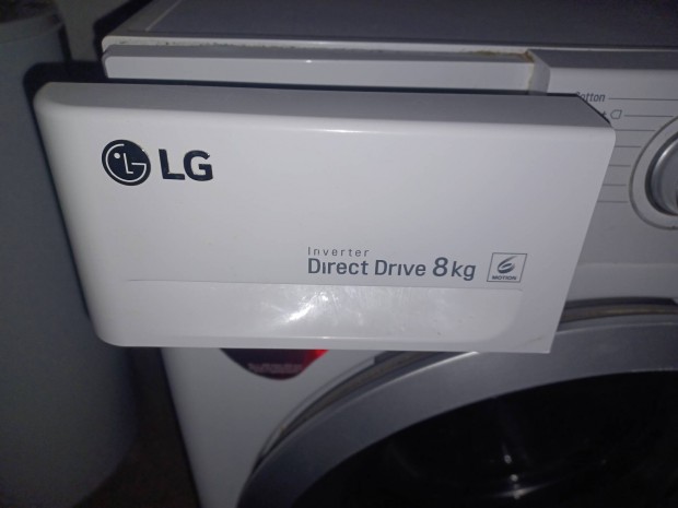 LG directdrive 8 kg-s mosszeradagolfik