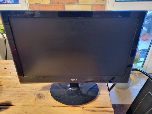 LG flatron w2240s pn monitor