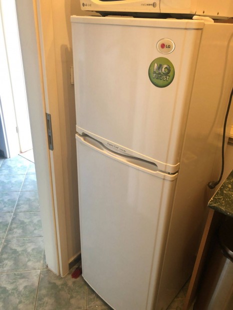 LG kombinált hűtőszekrény