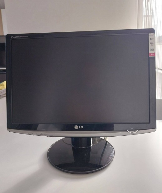 LG monitor " 19 "