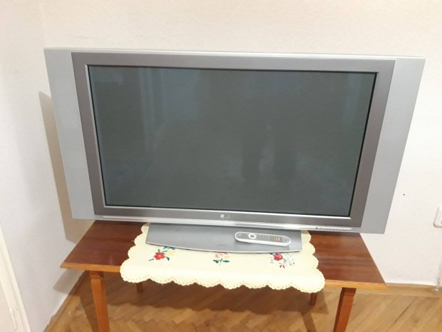 LG plazma TV 42"