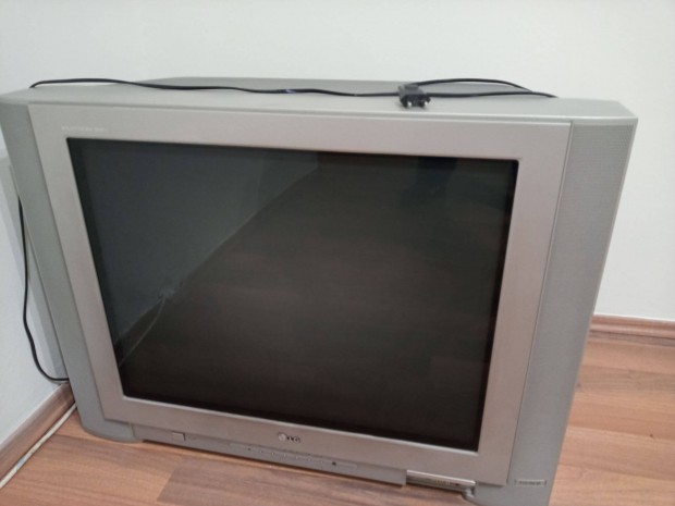 LG sznes TV 70CM