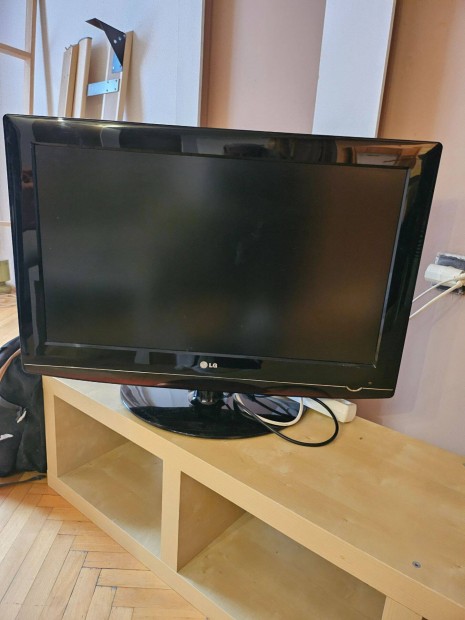 LG televízió