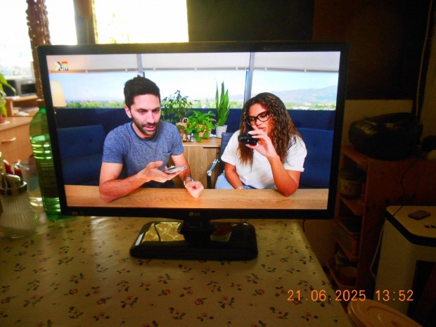 LG televizió 60 cm