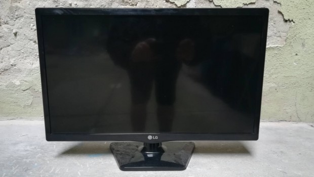 LG tv elad 