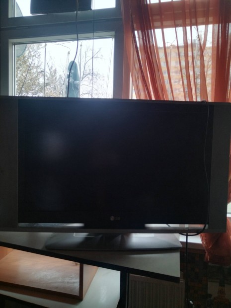 LG tv elad� 