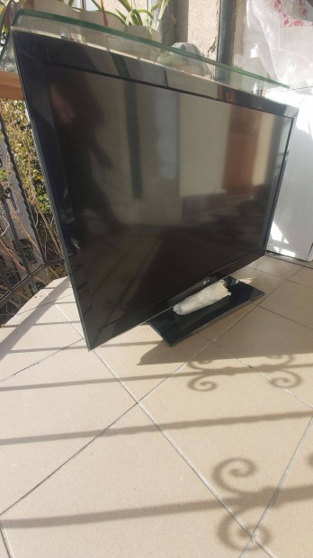 LG tv elad hibs, csak LG log s csk